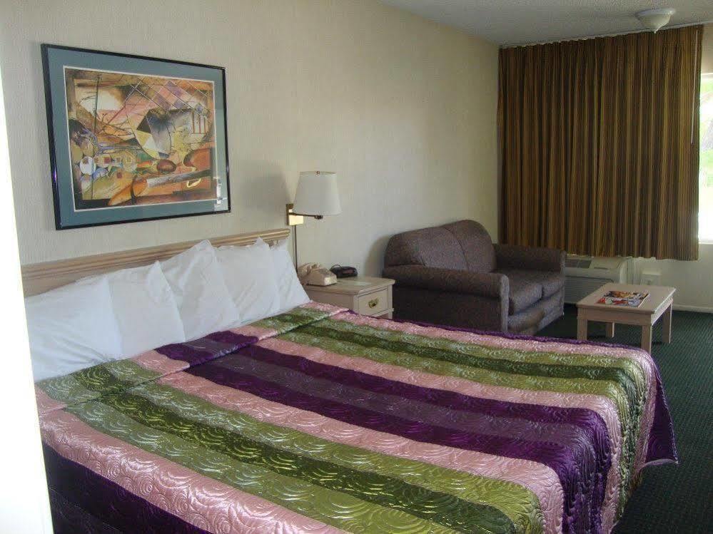 Vagabond Inn Reno Zewnętrze zdjęcie